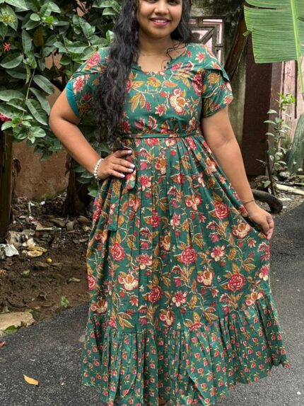 𝐆𝐫𝐞𝐞𝐧 𝐅𝐨𝐫𝐞𝐬𝐭 𝐌𝐚𝐱𝐢 𝐃𝐫𝐞𝐬𝐬 - Kowsi