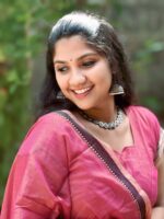 Rosy Pink Narayanpet gown - Image 3