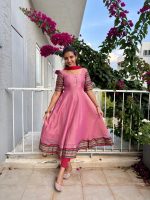 Pink Narayanpet gown and Dupatta - Image 2
