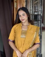 Maheshwari silk Top+ Dupatta - Image 5
